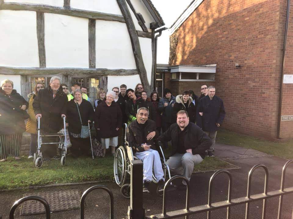 Friends2Friends(F2F) tweet media