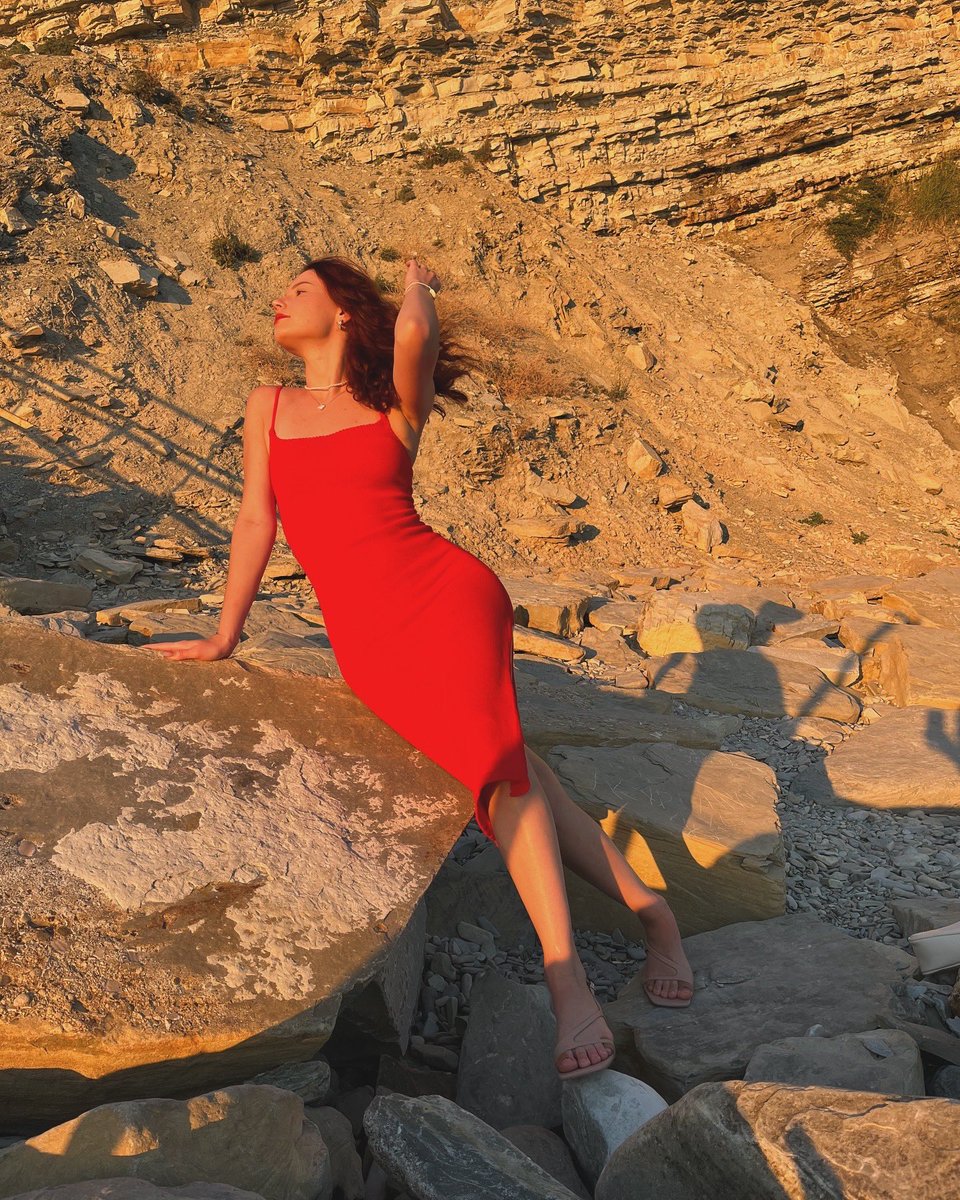 _demoon__'s tweet image. Извините, я здесь слишком красивая, не могу не поделиться