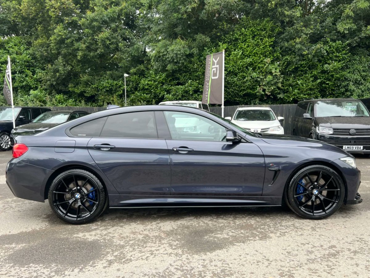 #Automatic #BMW 4 Series 435d M Sport 

Price: £17,995 
#CarFinance example: £394.18 per month

🤩 £4,305 worth of extras. Read more about this car here: shorturl.at/LkEj5

#carsdelivered #carforsale #bmwlovers #bmwlife #bmwstyle #bmwfanatics #bmwcommunity
