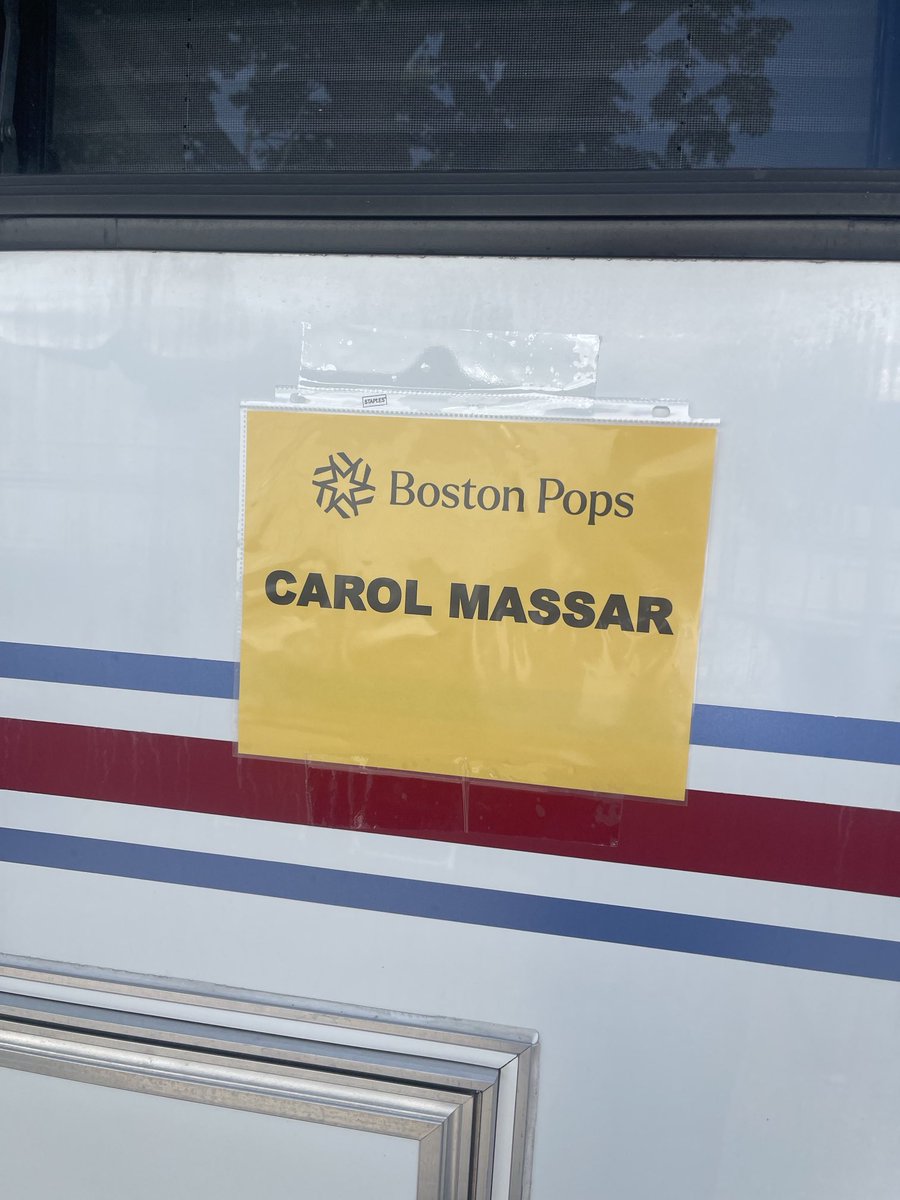 Carol Massar tweet media