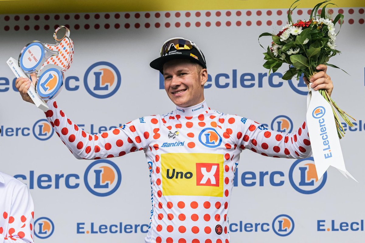 maillotapois's tweet image. ⚪️🔴 RT &amp;amp; follow pour tenter de gagner un maillot à pois dédicacé par Jonas Abrahamsen avec @SANTINI_SMS

⚪️🔴 RT &amp;amp; follow for the chance to win a @AbraJonas polka dot jersey with @SANTINI_SMS

#TDF2024