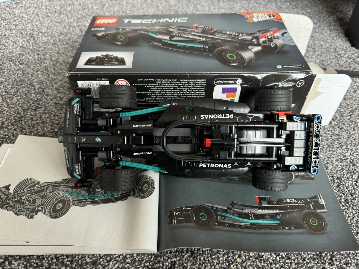 Nohawk's tweet photo. After @GeorgeRussell63 @MercedesAMGF1 win at the weekend my son Thomas (4) really wanted to get his Lego technics car finished! Today we completed it! This thing is fast and he loves it! Good luck at Silverstone this weekend! https://t.co/3JVVMBhWvF