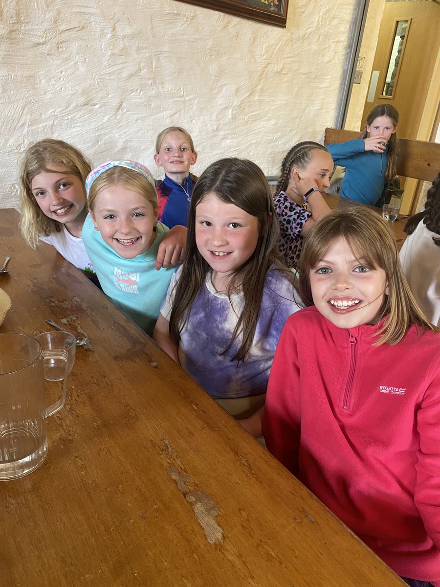 Garton on the Wolds CE Primary School tweet media