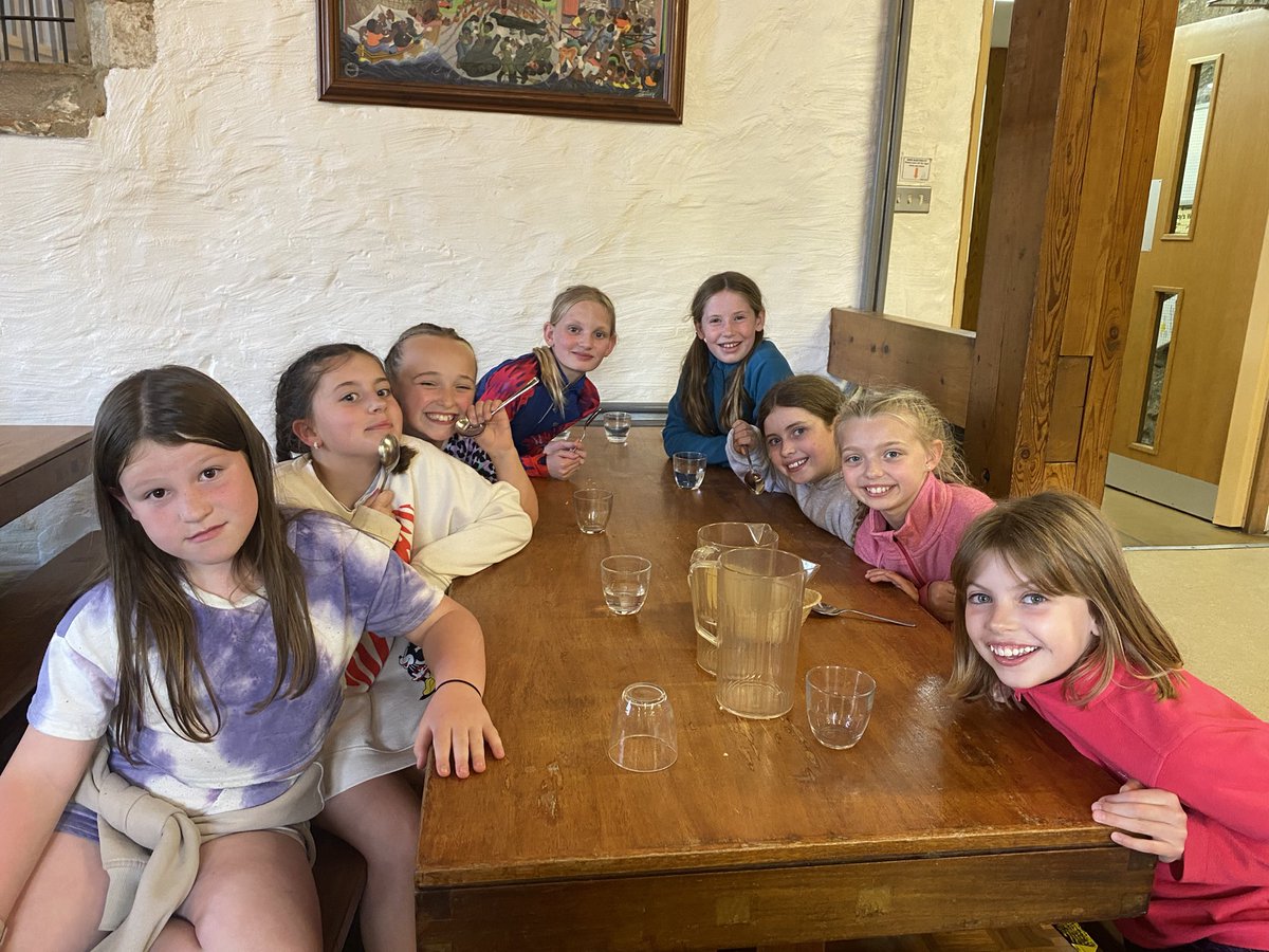 Garton on the Wolds CE Primary School tweet media