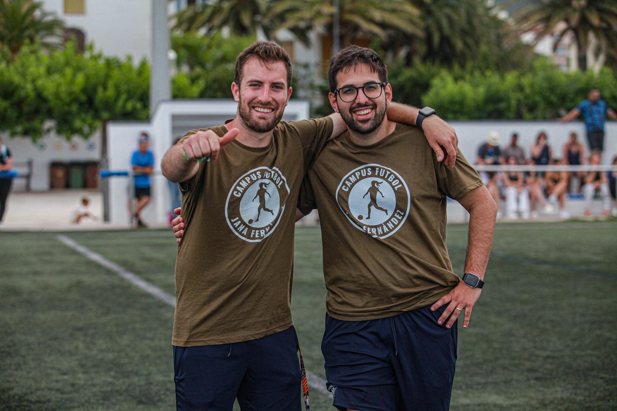 arnautomas's tweet photo. Creixement espectacular d’un projecte molt especial @campusjanafdz ⭐️

🌍 2a edició, doblant esportistes i d’arreu del món!

Feina brutal de tot l’staff, agraïr als col•laboradors i en especial @janafernandez_ 👏🏻

I @psantan14 company d’aquesta aventura, amic i soci! 

Seguim 🩵 https://t.co/zyIXRVJ1MV