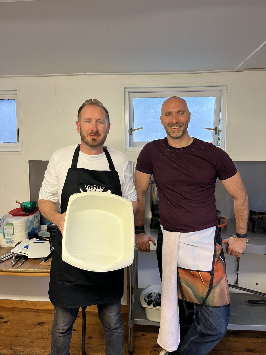 TaverhamHighPE's tweet photo. It’s dinner time!! Thank you to Dr Harris and Mr Timbers for cooking for us!! https://t.co/7gVZJGudMI