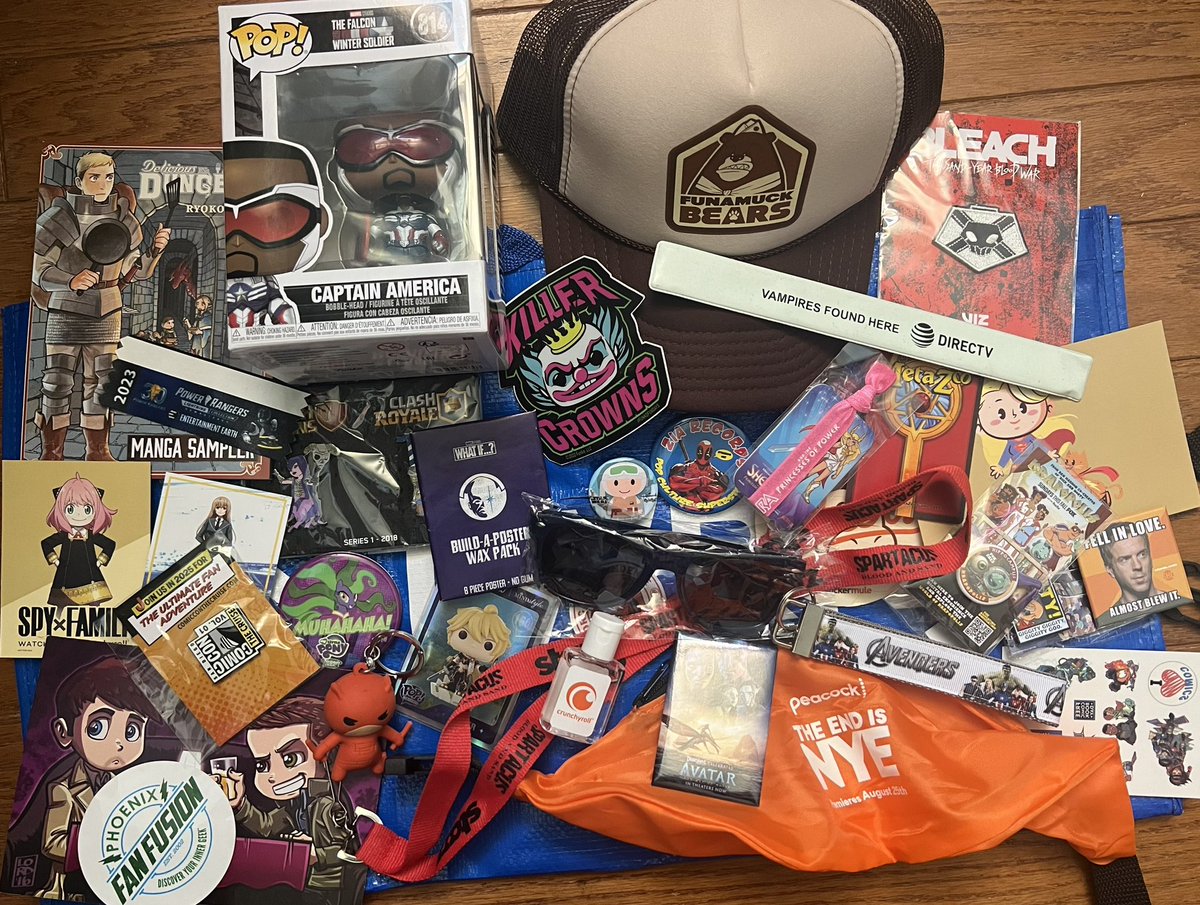 We have our next #SDCC giveaway up!

Just RT (re-post) &amp; follow to enter! 

We’ll announce the winner on next week’s livestream &amp; on social afterwards! #ComicCon