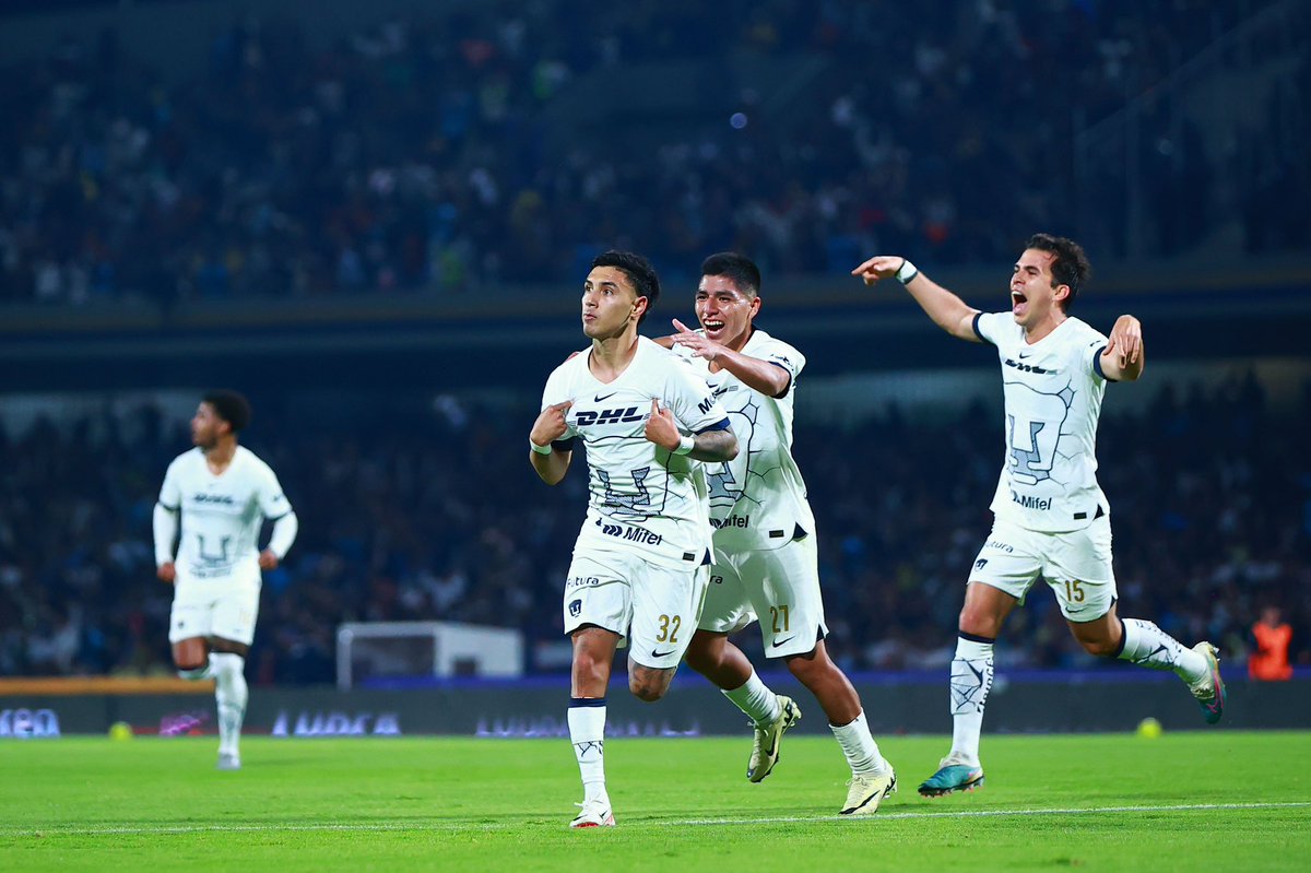 🚨#GIVEAWAY AURIAZUL🚨

🎟️ ¡GANA UN PASE DOBLE para el #Pumas vs #Leon!🐾
 
1⃣ Sigue a <a href="/calientesports/">Caliente Sports</a> y a mí aquí y en Instagram
2⃣ Dale 🔁 y ❤️
3️⃣ Comenta este tuit con tu pronóstico usando el hashtag #MásAcciónMásDiversión 🔥

¡Se regalarán UN pase doble! 📲