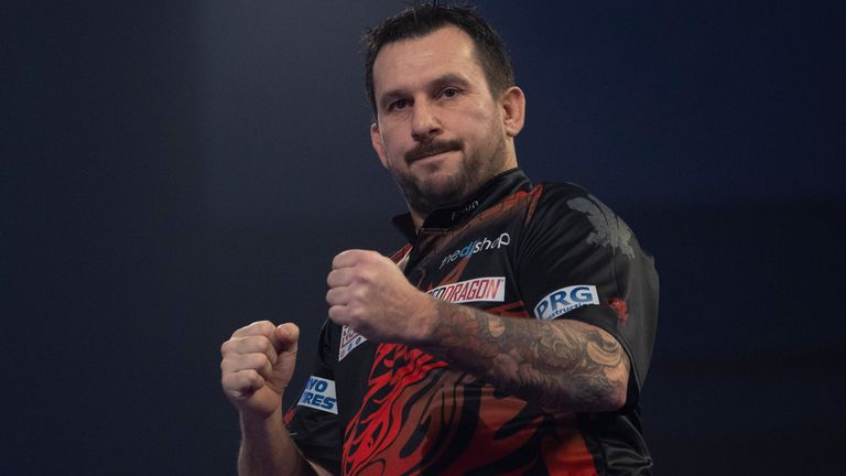 🏆So pleased to have won the title today. 

Long overdue!

I played some solid stuff all day, and it's amazing to get the rewards. 

It's all good preparation for Blackpool, and my game is in a great place ahead of the World Matchplay  🏴󠁧󠁢󠁷󠁬󠁳󠁿

See you next weekend!