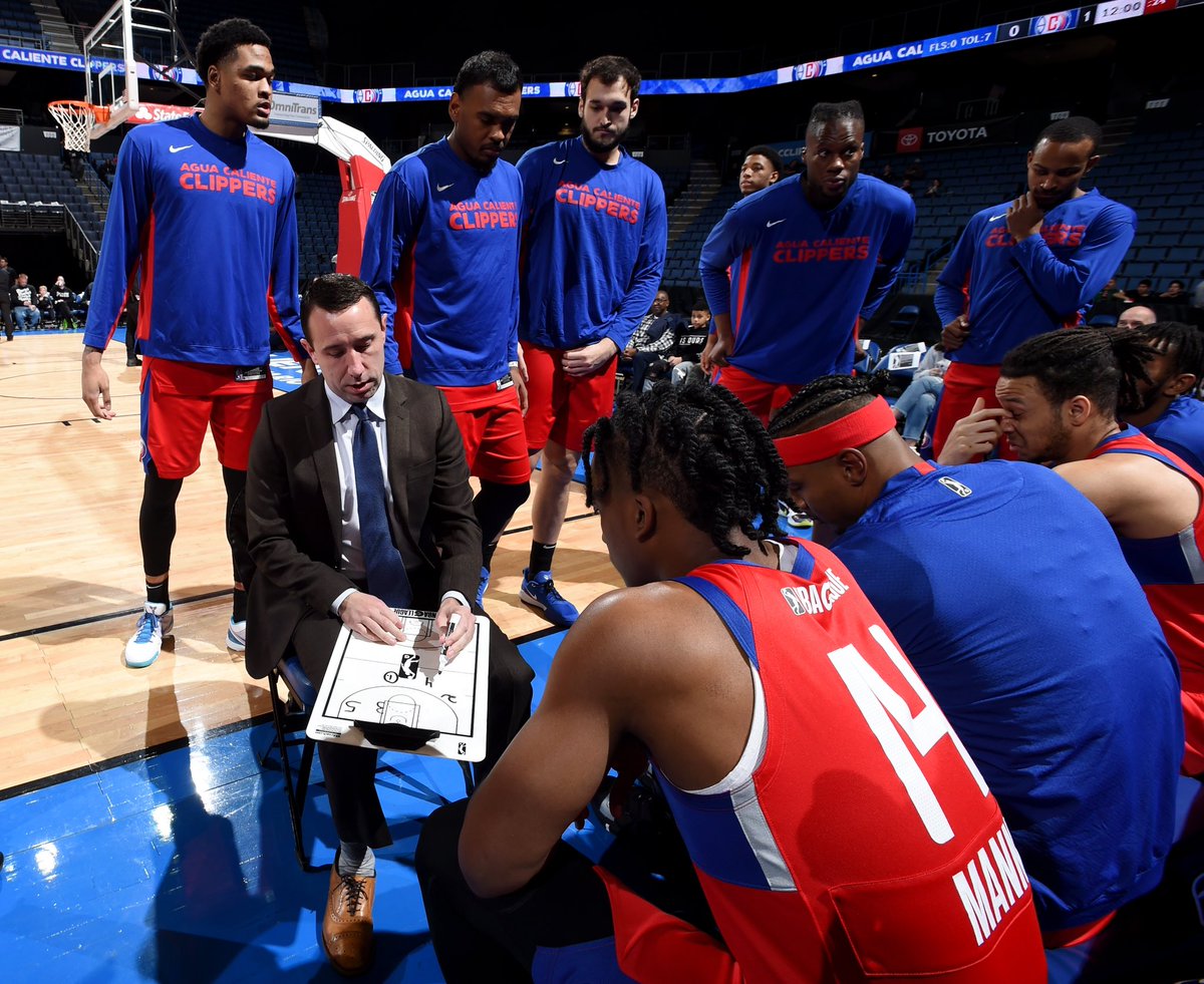 Adrian Wojnarowski tweet media