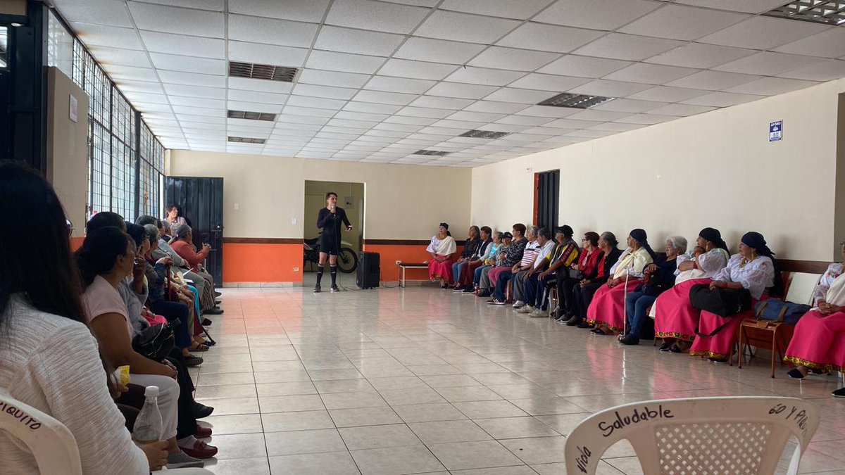 mazasorg's tweet photo. ¡Nos emociona compartir nuestro compromiso con el medio ambiente! 🌍✨  MAZAS, estuvo en el Comité del Pueblo y San Isidro del Inca, dialogando sobre la importancia del cuidado ambiental con la comunidad. 🌱💬 Juntos podemos hacer la diferencia.  #MAZAS https://t.co/GHtFvIhgi9