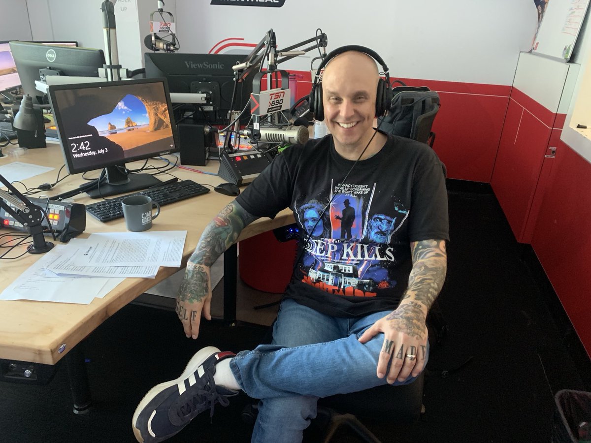 THE MAN Jason Rockman in studio to talk all things ⁦<a href="/Mtlcomiccon/">Comiccon de Montréal</a>⁩ ⁦@HunterZThompson⁩