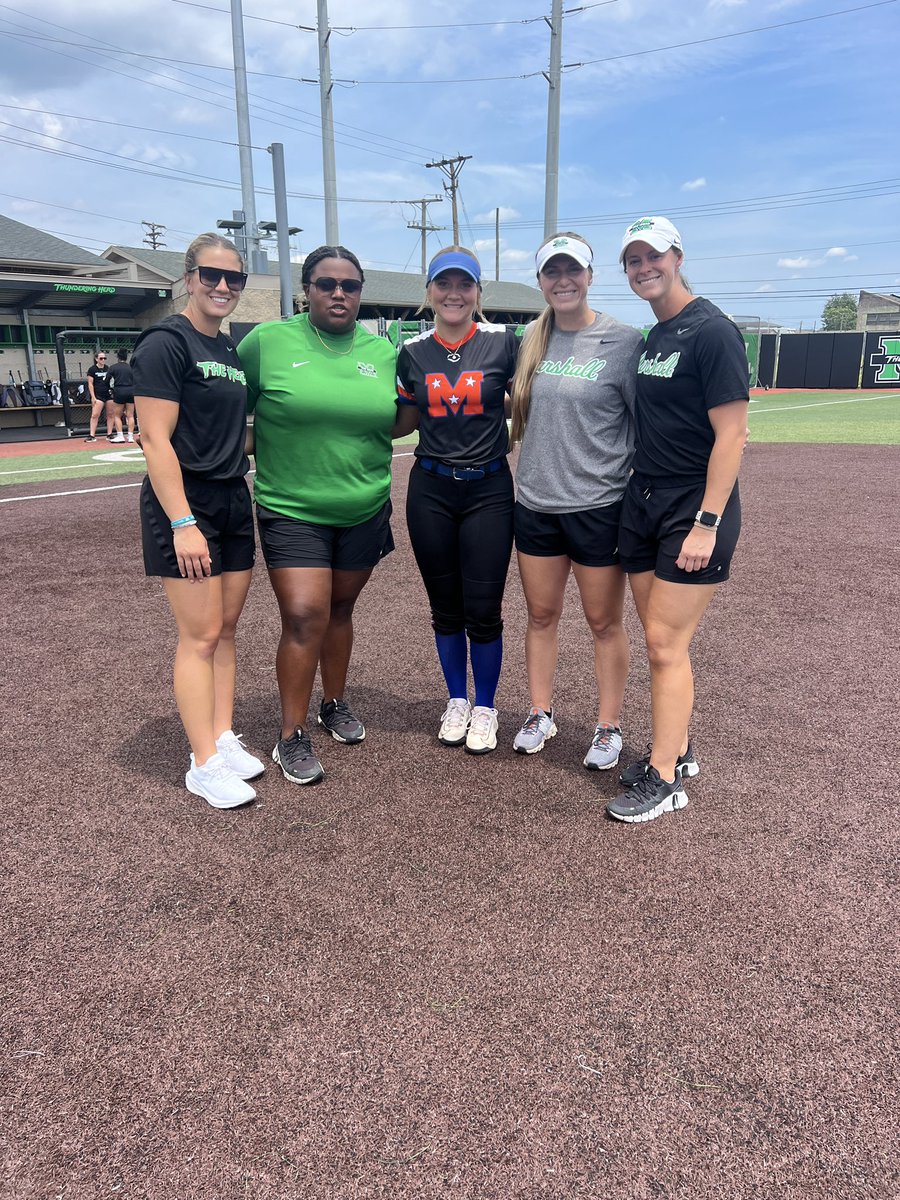 Had a great time at the <a href="/HerdSB/">Marshall Softball</a> camp today! Thank you <a href="/mzerkleee/">Morgan Zerkle</a> <a href="/allisonnrager/">Allison Rager</a> and other coaches and players for the great instruction! Can’t wait to attend another camp.