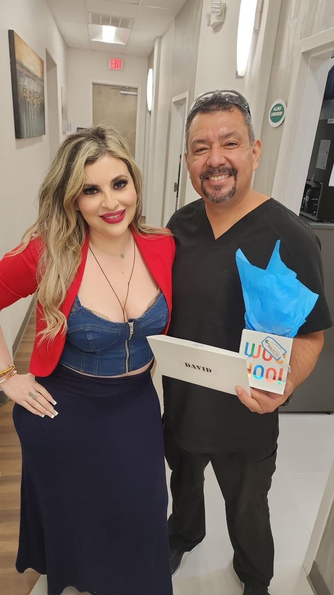 southtxsinus's tweet image. Help us congratulate David G on 11 years with South Texas Sinus Institute!😁🎉

We commend you on your excellent work and dedication to your craft, Operating Room Director!👏🏻

Here’s to an even brighter future, congratulations!🎊 

#ORTech #mcallentx #southtexassinusinstitute