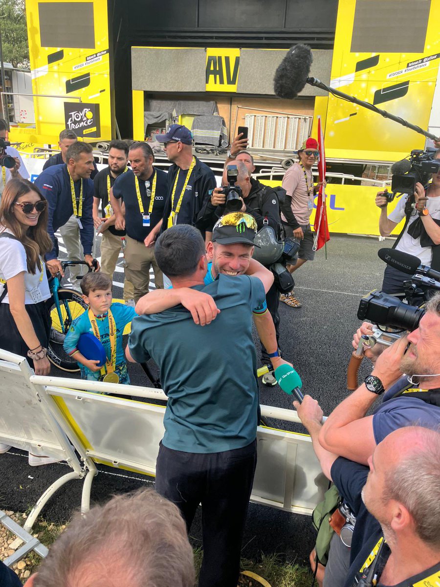 It doesn’t get any better !!

baby sat by him, went to my first race with him, worked for him, raced against him, argued/laughed with him, commentated on him. 

So thankful to see him after the finish Hardly a word shared but wasn’t needed.