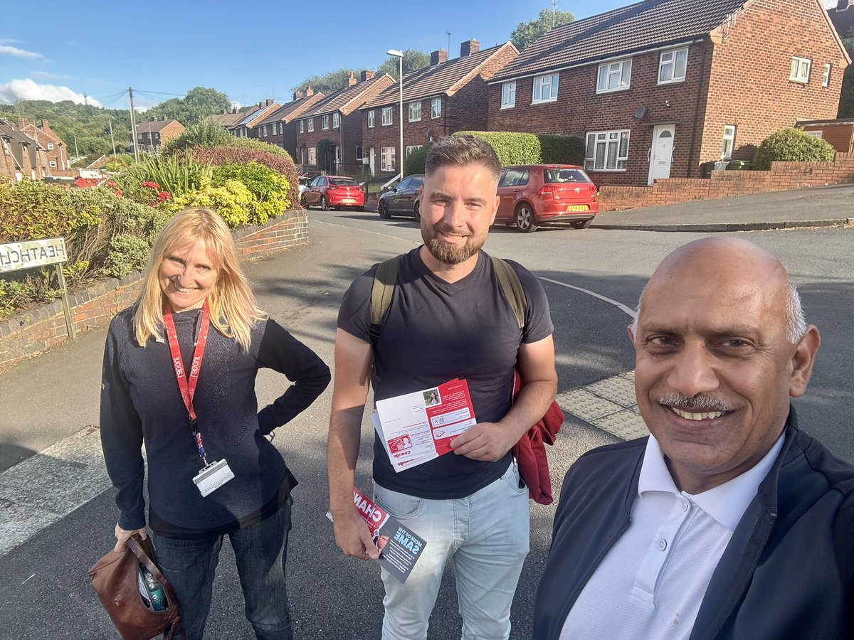 Out with <a href="/DudleyCllrJudy/">Judy Foster</a> and Cllr Steve Edwards campaigning to get @_SoniaKumar elected. <a href="/UKLabour/">The Labour Party</a> <a href="/WMLabour/">West Midlands Labour</a>
