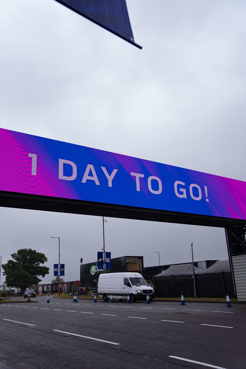 You won’t want to miss tomorrow evening’s race-winning special guests on our Main Stage 👀🇬🇧

We're all set up, ready and waiting for you. The #BritishGP is loading! 

#F1