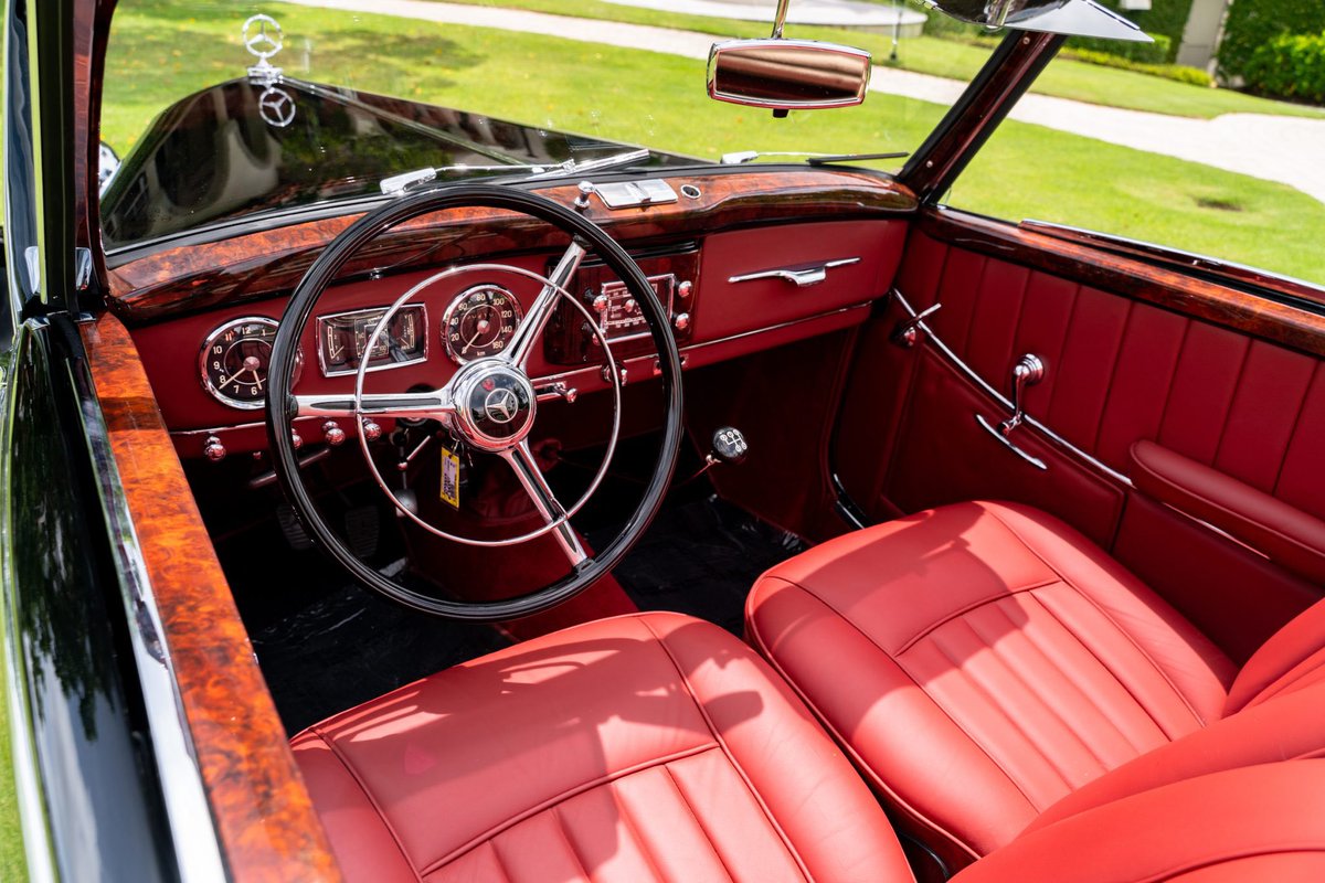 All_The_Cars_12's tweet photo. 1950 Mercedes-Benz 170 S Cabriolet A
#mercedes #170s #170cabriolet #1950s #merc #classic
Naturally-Aspirated 1.7L I4 - 52HP https://t.co/dqhIXCMGLn