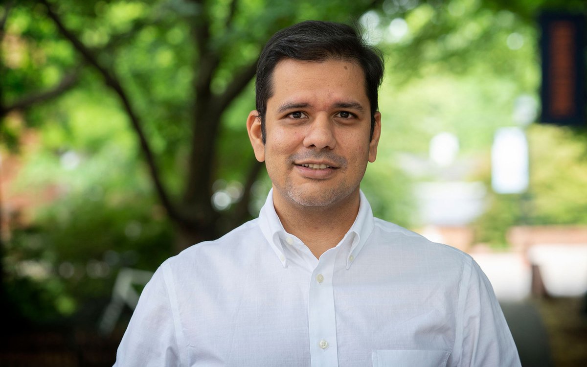 UVA Engineering (@uvaengineers) on Twitter photo UVA Engineeringâs Madhur Behl, an expert in artificial intelligence for safe autonomous driving, joined the Darden Schoolâs âGood Disruptionâ podcast to discuss the state of driverless car technology.
at.virginia.edu/rqaerh
<a href="/CS_UVA/">UVA Computer Science</a> <a href="/BehlMadhur/">Madhur Behl</a> <a href="/UVALinkLab/">UVA Link Lab</a> UVA Engineeringâs Madhur Behl, an expert in artificial intelligence for safe autonomous driving, joined the Darden Schoolâs âGood Disruptionâ podcast to discuss the state of driverless car technology.
at.virginia.edu/rqaerh
<a href="/CS_UVA/">UVA Computer Science</a> <a href="/BehlMadhur/">Madhur Behl</a> <a href="/UVALinkLab/">UVA Link Lab</a>