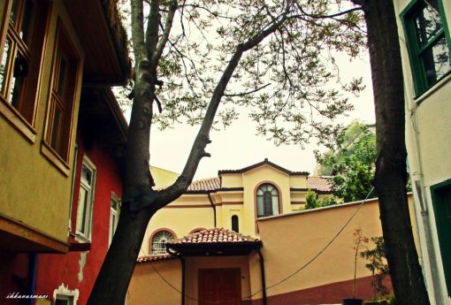 ebibsa's tweet photo. Bursa Sinagogları ve Yahudileri https://t.co/VySQxZHhHt https://t.co/wTCrfLmX3M