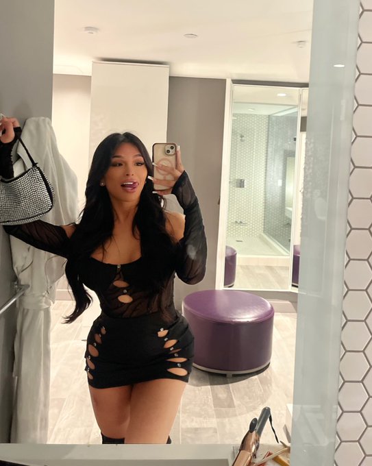 jaslyn lea tweet media