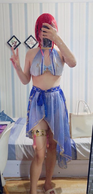 妮露真的&hellip;又纯又欲 但我是大飞柱😭😭😭 #伪娘 #女装子 #男娘 #妮露 #cosplay #crossdresser https://t.co/qwUDjOr2ht<a href="/tag/%E4%BC%AA%E5%A8%98"class="tags">#伪娘</a><a href="/tag/%E5%A5%B3%E8%A3%85%E5%AD%90"class="tags">#女装子</a><a href="/tag/%E7%94%B7%E5%A8%98"class="tags">#男娘</a><a href="/tag/%E5%A6%AE%E9%9C%B2"class="tags">#妮露</a><a href="/tag/cosplay"class="tags">#cosplay</a><a href="/tag/crossdresser"class="tags"><span>#crossdresser</span></a>