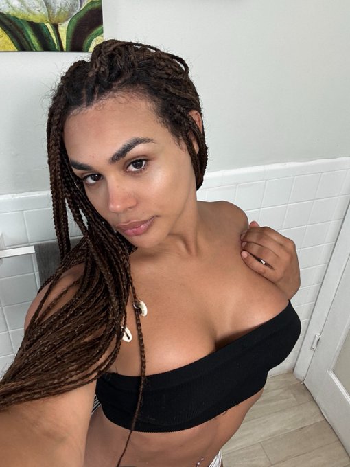 eva_maxim