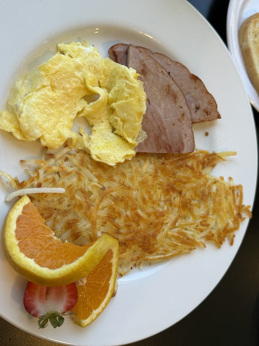 juliery87844756's tweet photo. Great little cafe in #VidaOR . Good eats and friendly service, highly recommend! https://t.co/KrjsJy3rTH