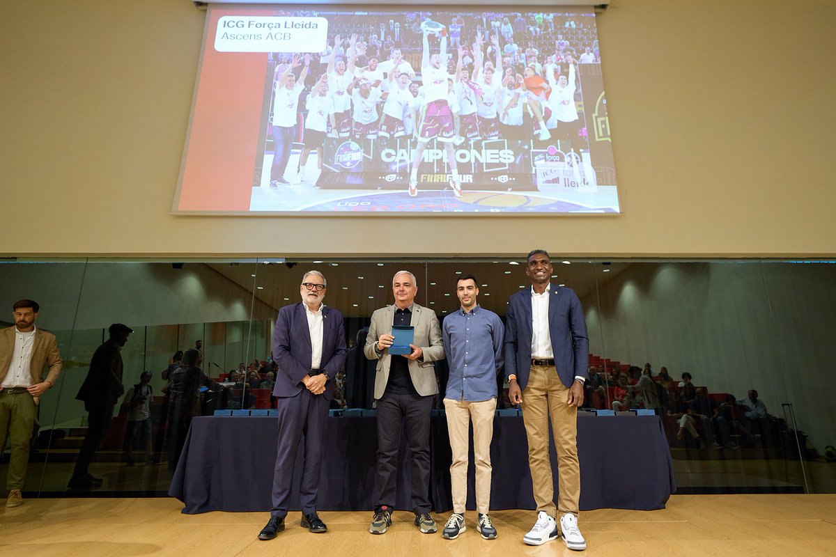 Fèlix Larrosa tweet media