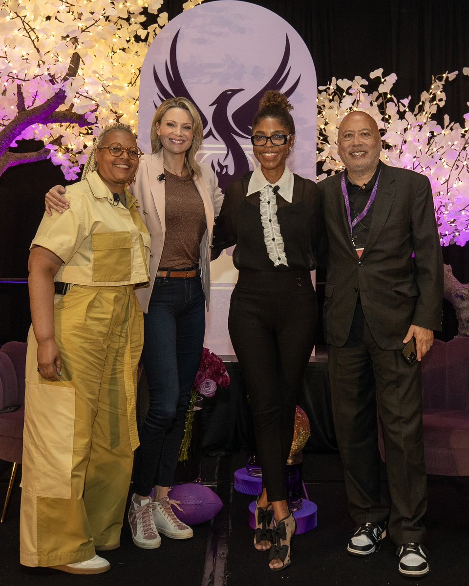 ShesGotTime's tweet photo. WOMEN IN SPORTS ARE TRAILBLAZERS🔥

Technology, advocacy and personal branding are all essential in blazing trails and we sat down with @StaceyDales, @JimmyLynnDC, @screaming22 and @ShaneikaDabney to talk all about these essential tools in sports. 

📸: Layne Murdoch https://t.co/AmGJOvslgZ