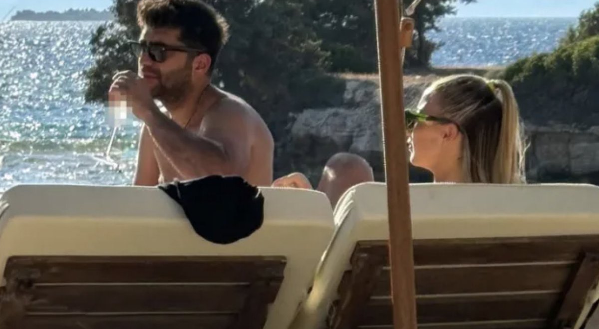 Glory Magazines tweet media