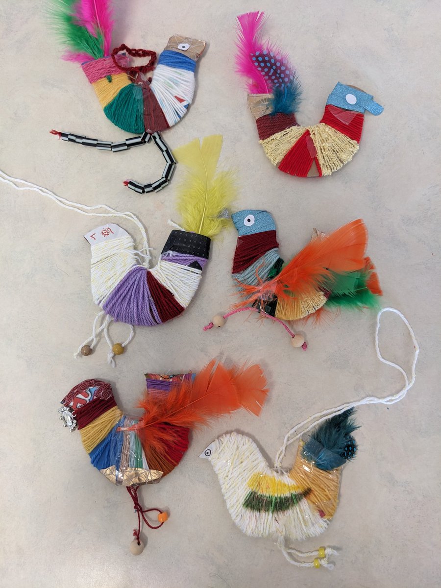 FurnivalThe's tweet photo. We've had a colourful morning today making fun bird crafts and eating delicious food! #burngreave #community #crafts #eatingtogether https://t.co/tN2FJsk1Fm