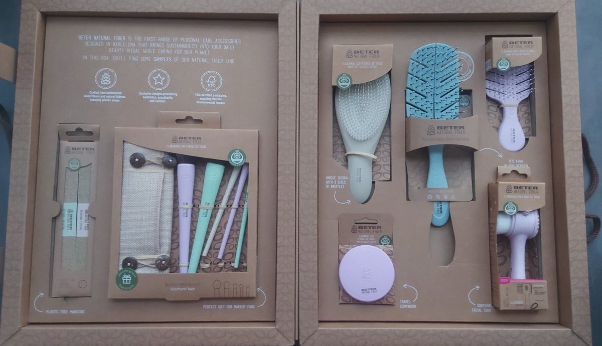 MTFS07's tweet image. Encantada con el premio recibido gracias @pprimor y a @BeterSpain es un KIT exclusivo de BETER Natural Fiber 💯❤️🎉

Son una pasada cualquiera de estos productos 😍

#pprimor #primor #perfumeriasprimor #hair #haircut #hairlove #hairfashion #hairstyle #sorteoganado #gracias