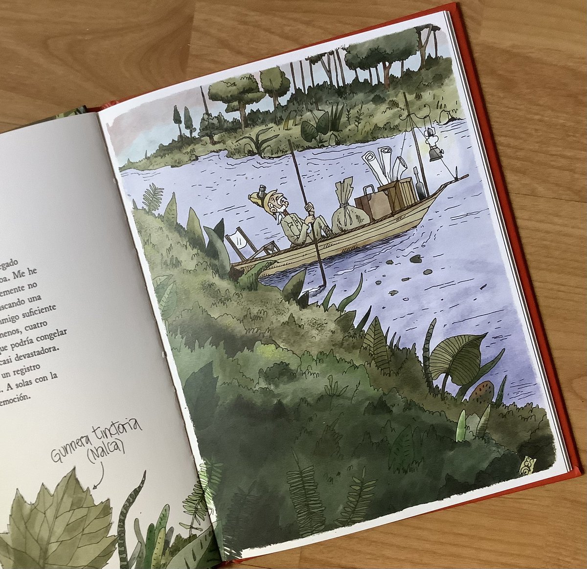 CuatrogatosLIJ's tweet photo. Marcelo Simonetti y Marcelo Escobar —escritor e ilustrador, respectivamente— firman “Dr. Chatwin &amp; el chilibilus”, una original historia publicada en Chile por Escrito con Tiza. Los invitamos a leer en Cuatrogatos una reseña de esta obra: https://t.co/ksq0mr4bCO https://t.co/xizSI0am9m