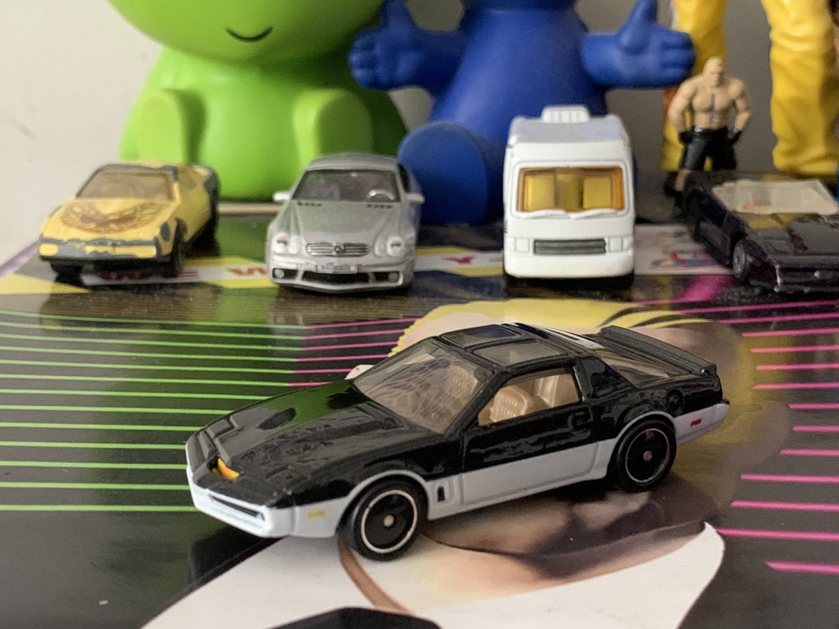 SamuraiWesley's tweet image. Now it’s a KITT identical car, my KARR, this is a villiain Car.
#KARR #UniversalStudios #hotwheelspremium2pack #musclecars #moviecars