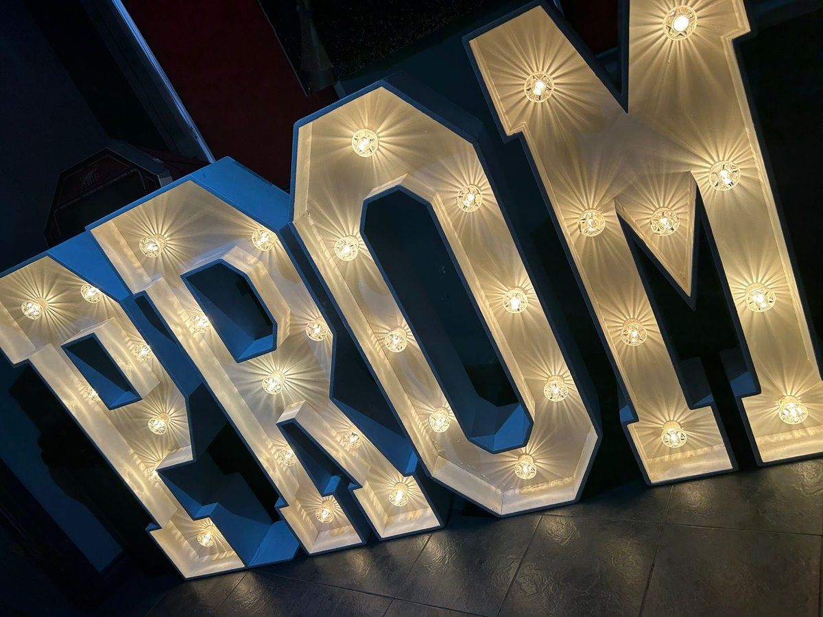 Thank you to all who worked tirelessly to plan and deliver an incredible prom for our P7s. 
They danced, they partied….and they dazzled in their finest togs. 
What…a….night!