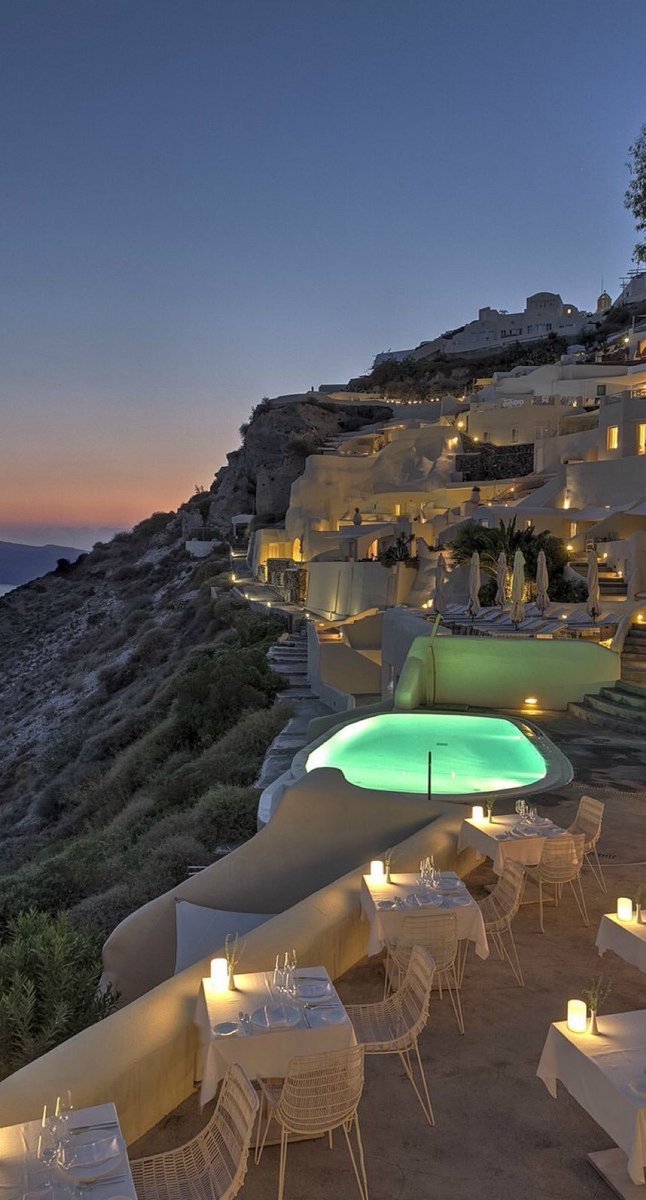 _caarloosgil's tweet photo. que necesidad de estar en Grecia https://t.co/055cI7viHf