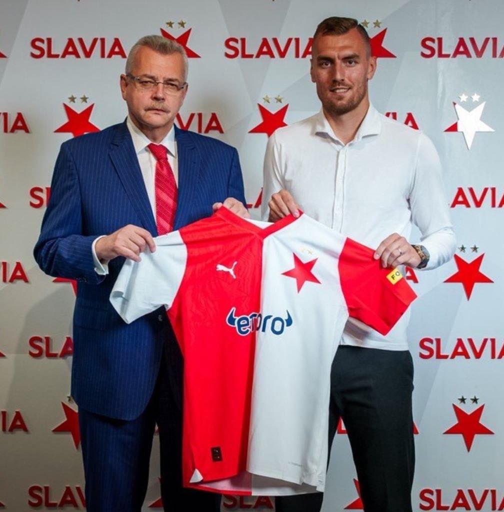 lukas_pecene's tweet image. Jak se ti kluci pokaždý radostně těší. Ale pan předseda už vždycky tuší…