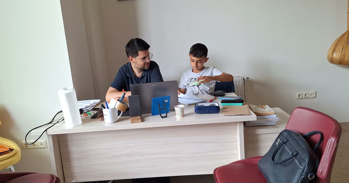 Tunceli Çemişgezek Gençlik Merkezi (@gsb_cemisgezkgm) on Twitter photo GSB Yaz Okulumuzun ilk haftası dolu dolu geçiyor.Genclerimizi Gençlik Merkezimize bekliyoruz...
<a href="/OA_BAK/">Dr. Osman Aşkın Bak</a> <a href="/gencliksporbak/">Gençlik ve Spor Bakanlığı 🇹🇷</a> <a href="/lok/">Darren</a> GSB Yaz Okulumuzun ilk haftası dolu dolu geçiyor.Genclerimizi Gençlik Merkezimize bekliyoruz...
<a href="/OA_BAK/">Dr. Osman Aşkın Bak</a> <a href="/gencliksporbak/">Gençlik ve Spor Bakanlığı 🇹🇷</a> <a href="/lok/">Darren</a>