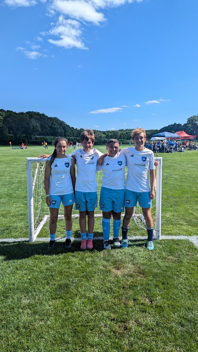 KaitiPage's tweet photo. I had fun winning a 3v3 tournament last weekend! Of the 8 teams in our division we were the only one with just 4 players and I was the only girl! Had 3 of the 5 goals in the final to be undefeated! @SportingIowa @ECNLgirls @sportingkcyouth @WDMSC https://t.co/44lZRf4M0L