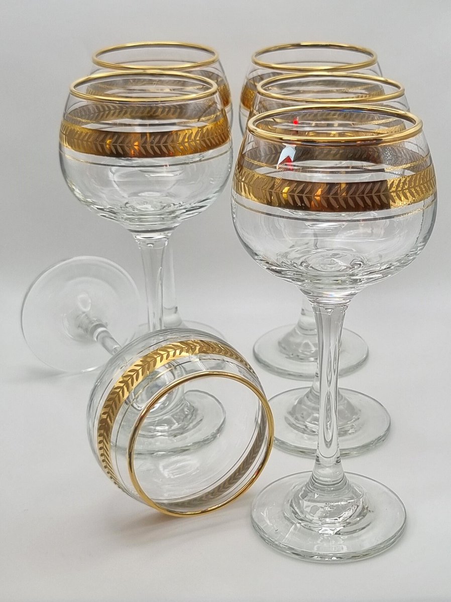 #vintageshowandsell

Very pretty!🥰

lovedvintagebycarol.etsy.com/listing/167082…