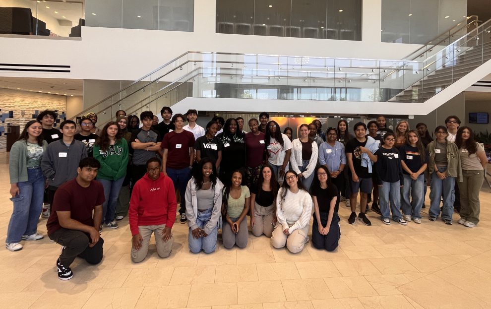 ZuckerSoM's tweet photo. Say hello to the 2024 class of pipeline scholars!🎉 We are thrilled to support them as they explore their potential. Special thanks to program leads, Tiana Vazquez and Jayanne Forrest for their help! ✨ Read more here. #ZSOM #MSPP #CPP https://t.co/8JGZF4tYRV #ZSOM #MSPP #CPP https://t.co/bH0bYQQqK7
