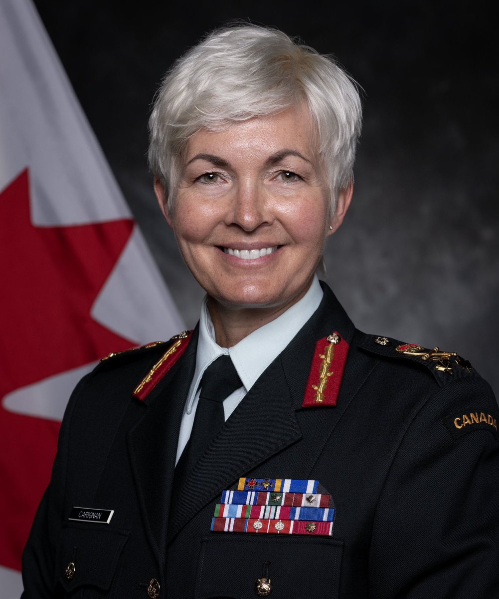 The Canadian Armed Forces is proud to welcome Lieutenant-General Carignan as our next Chief of the Defence Staff!
LGen Carignan’s military career spans over 35 years, including commanding two Combat Engineer Regiments and the 2nd Canadian Division, as well as NATO Mission Iraq.