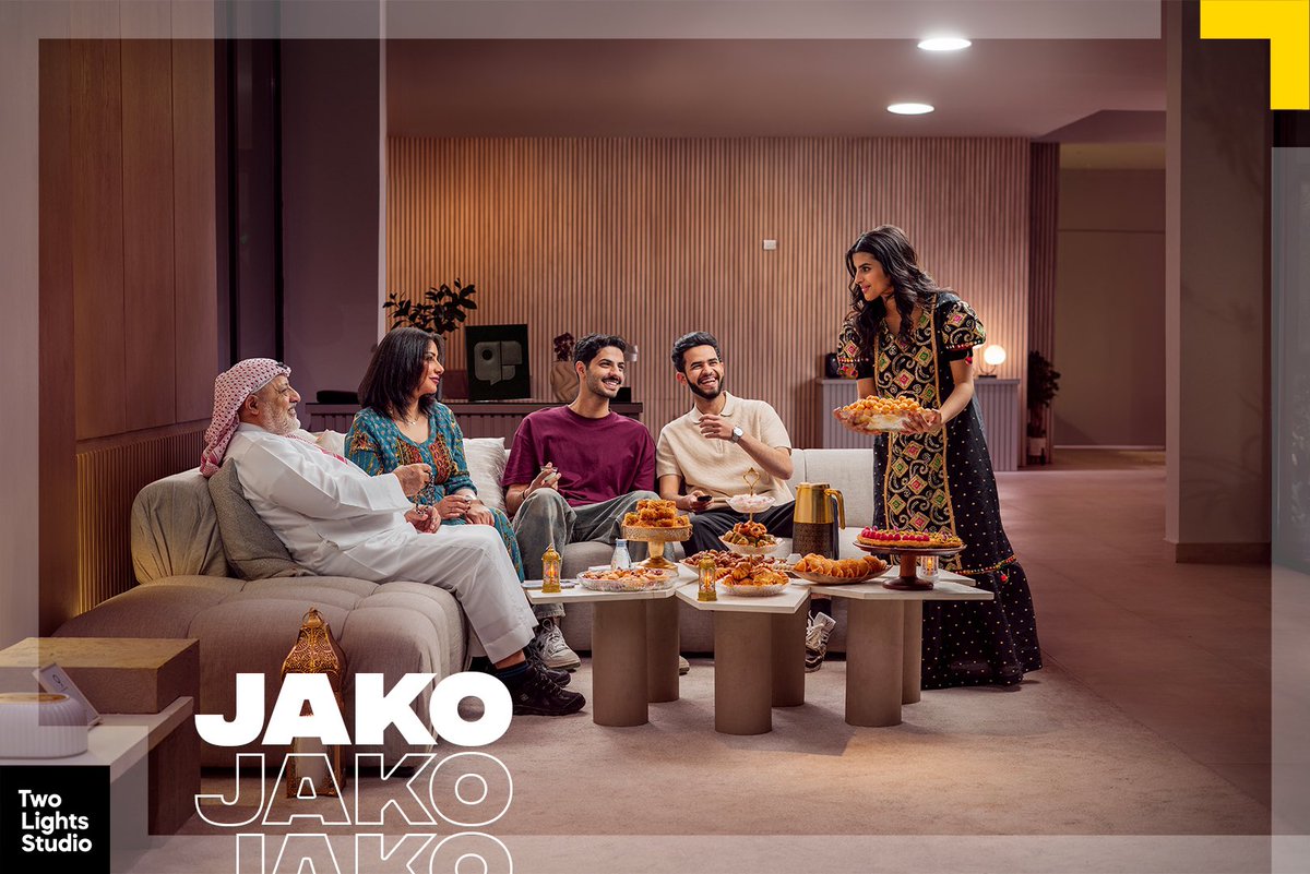 TwoLightsStudio's tweet image. مشاركة فريق #تولايت_إستديو  في الحملة الاعلانية لتطبيق جاكو ✨

@hey_Jaco 

#twolightsstudio 
#TLS
#تصوير_تولايت
#جاكو 
#jaco