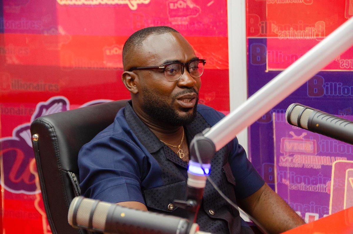 benardgyebiblay's tweet photo. Yesterday, I was honored to be hosted by Yaw Omono Asamoah on both Billionaire TV and Wontumi 101.3 Radio. This platform enabled me to showcase the infrastructures and achievements of the Nana Addo-Bawumia government in my district to the people of Bia West District and Ghana. https://t.co/vaiiQitDUc
