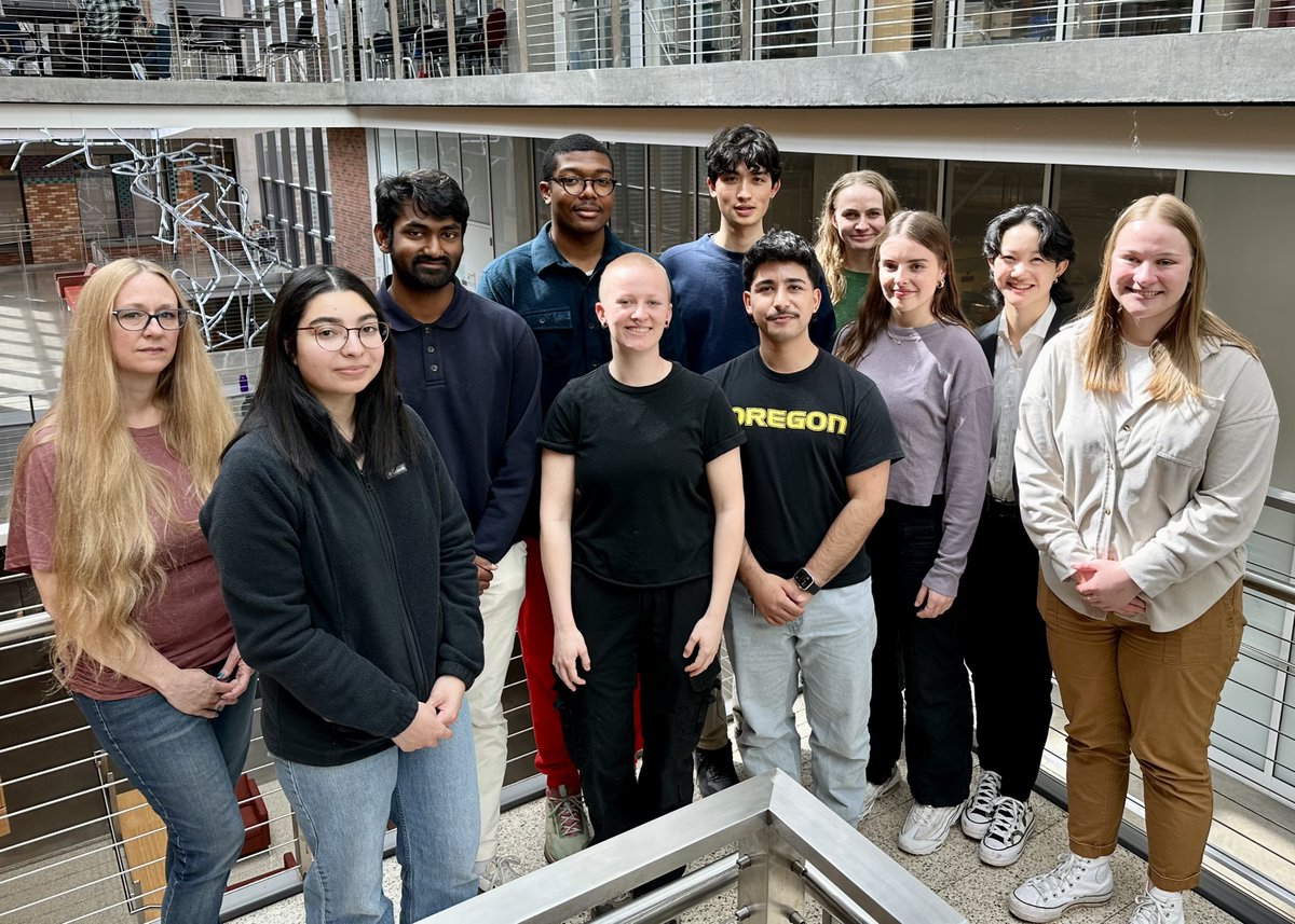 UO Undergraduate Research tweet media