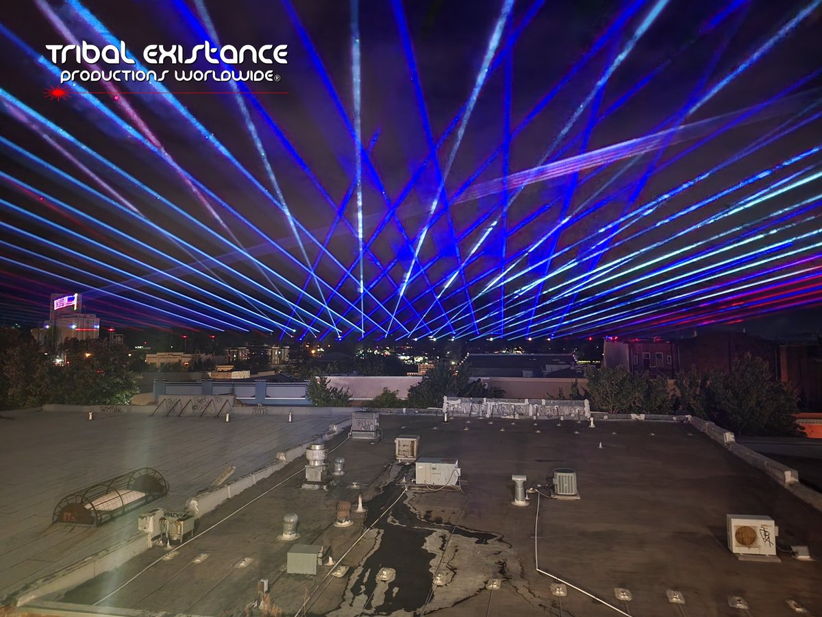 TEProductions's tweet photo. 4th of July in the United States is busy this year but not as busy as years past. The economy is starting to show a pull back by many civic and corporate clients for 2024. #skylasershows #4thofjuly #tribalexistanceproductionsworldwide https://t.co/TbepLAjNU3