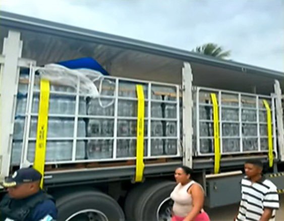 #AHORA 🔴 || Equipos trabajan para brindar atención médica, así como el suministro de medicinas, alimentos e insumos para la población del municipio Montes.