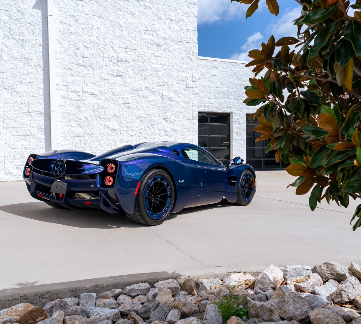 PaganiofDallas's tweet photo. Elegance perfectly individualized in this example of the Pagani Utopia, Number 18 of 99. 

#Pagani #PaganiAutomobili #PaganiUtopia #PaganiofDallas https://t.co/YInwvdyj5u