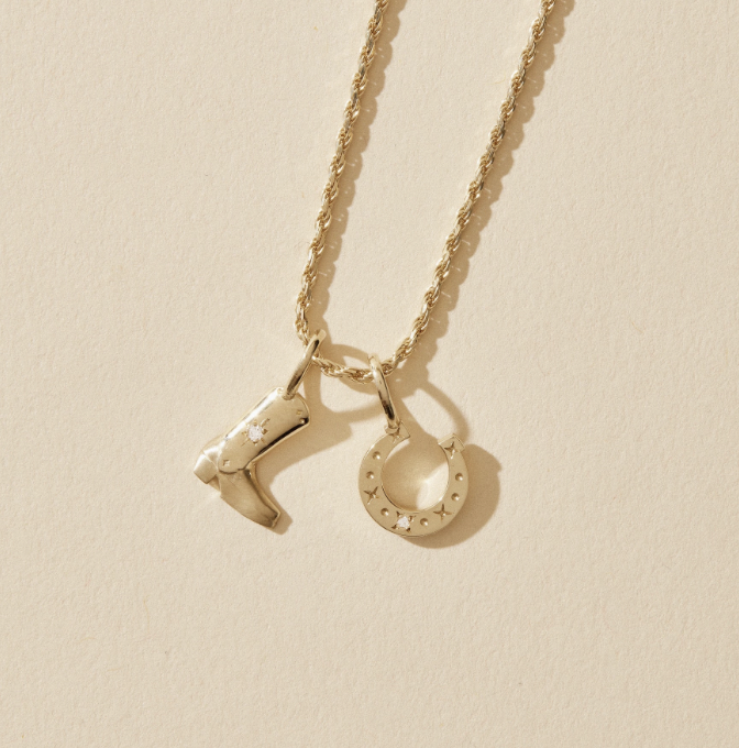 where chance meets destiny- our newest 3 charms  
bluboho.com/collections/ch…